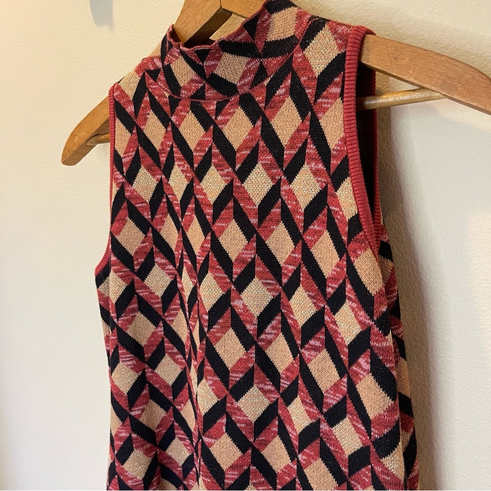 Inc Red/Gold/Black Geometric Patterned Turtle Neck Sleeveless Top Size M - Picture 2 of 7